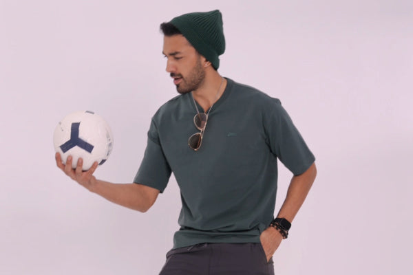 Style Meets Functionality – BasicsLife Muscle Fit T-Shirt and Utility Trousers