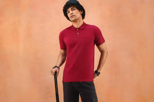 SS25 Travel Look: BasicsLife T-Shirt, Trousers, Shoes & Bag