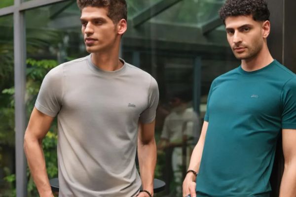 Less Is More: Minimal Looks with Maximum Impact