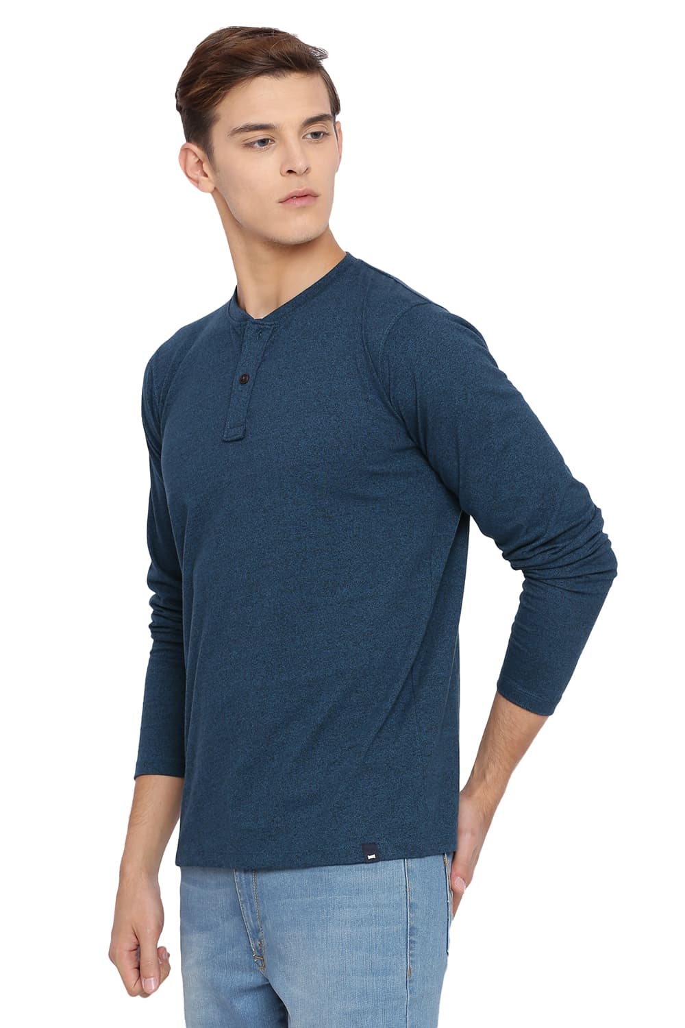 BASICS MUSCLE FIT HENLEY T SHIRT