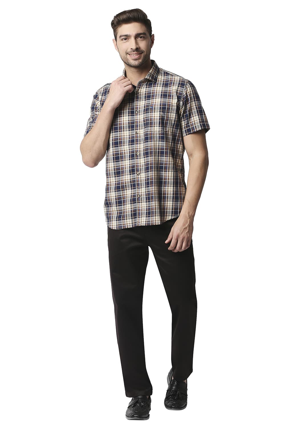 BASICS SLIM FIT TWILL CHECKS HALFSLEEVES SHIRT HALFSLEEVES SHIRT