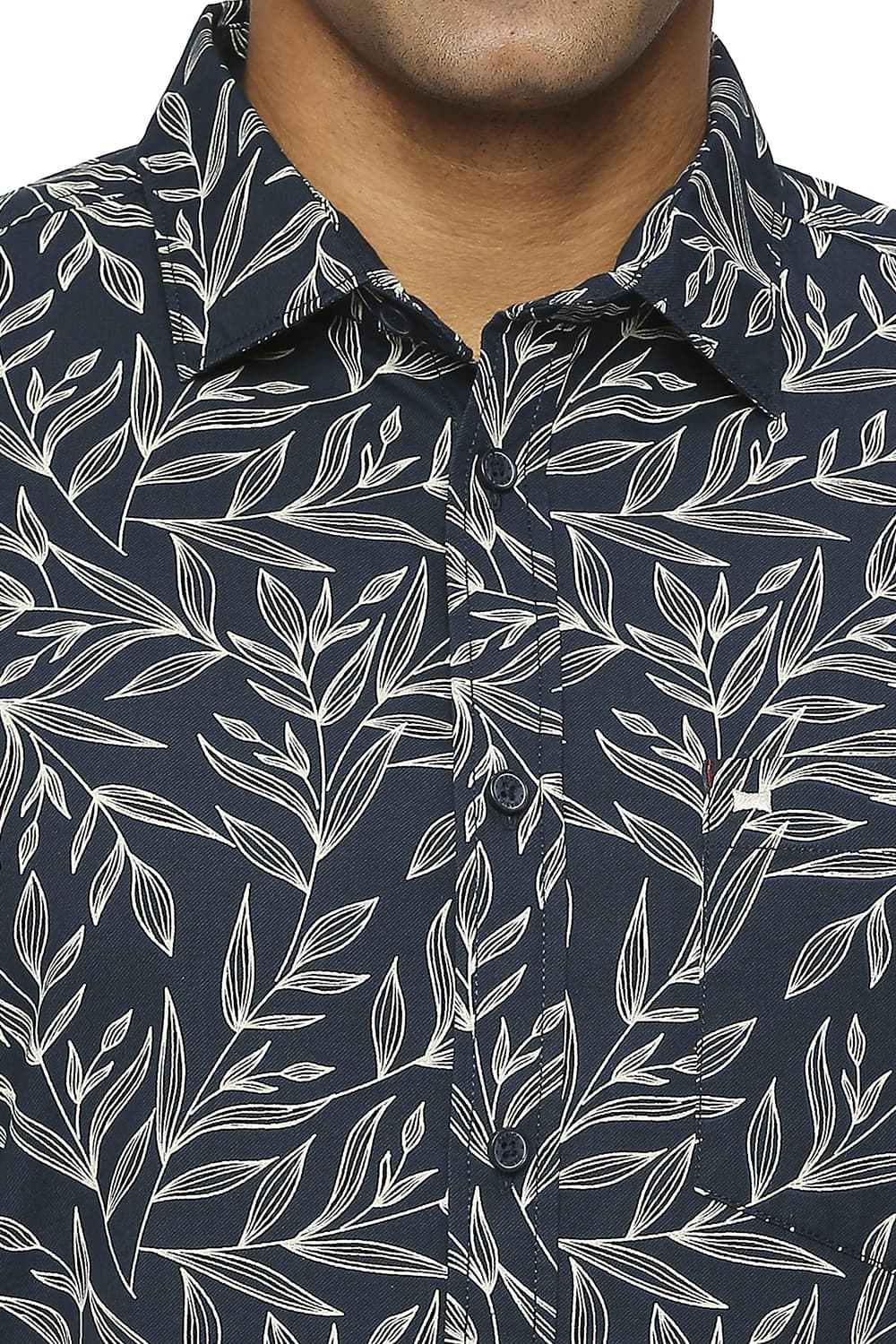 BASICS SLIM FIT COTTON POPLIN PRINTED SHIRT