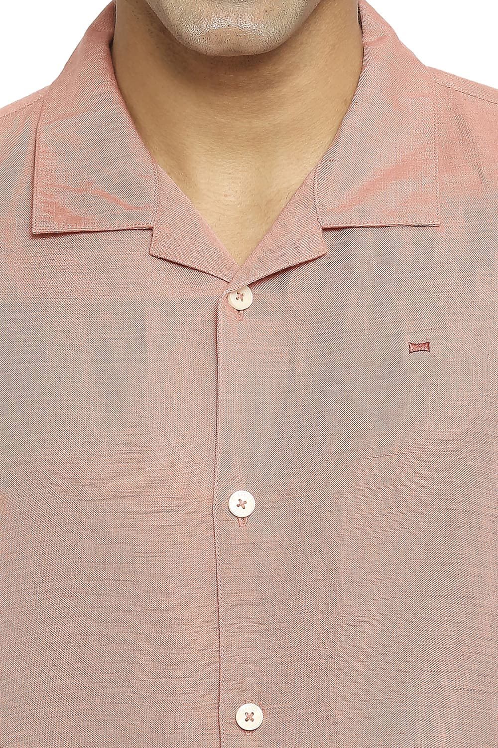 BASICS RELAXED FIT LINEN VISCOSE HALFSLEEVES SHIRT