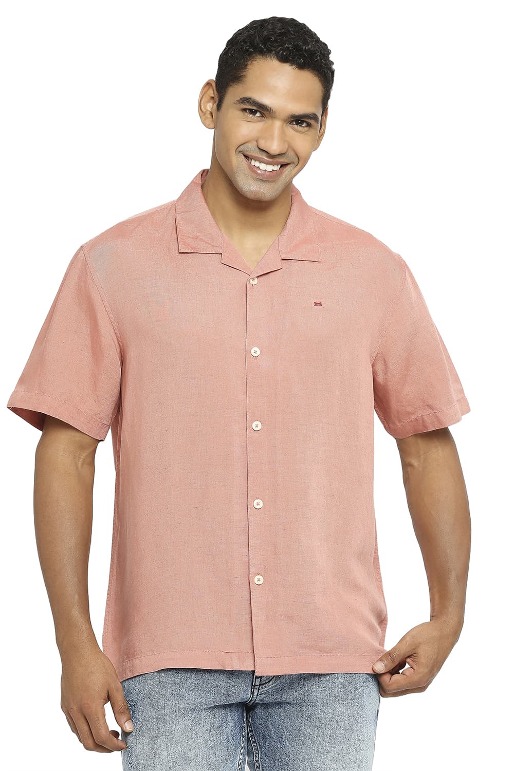 BASICS RELAXED FIT LINEN VISCOSE HALFSLEEVES SHIRT