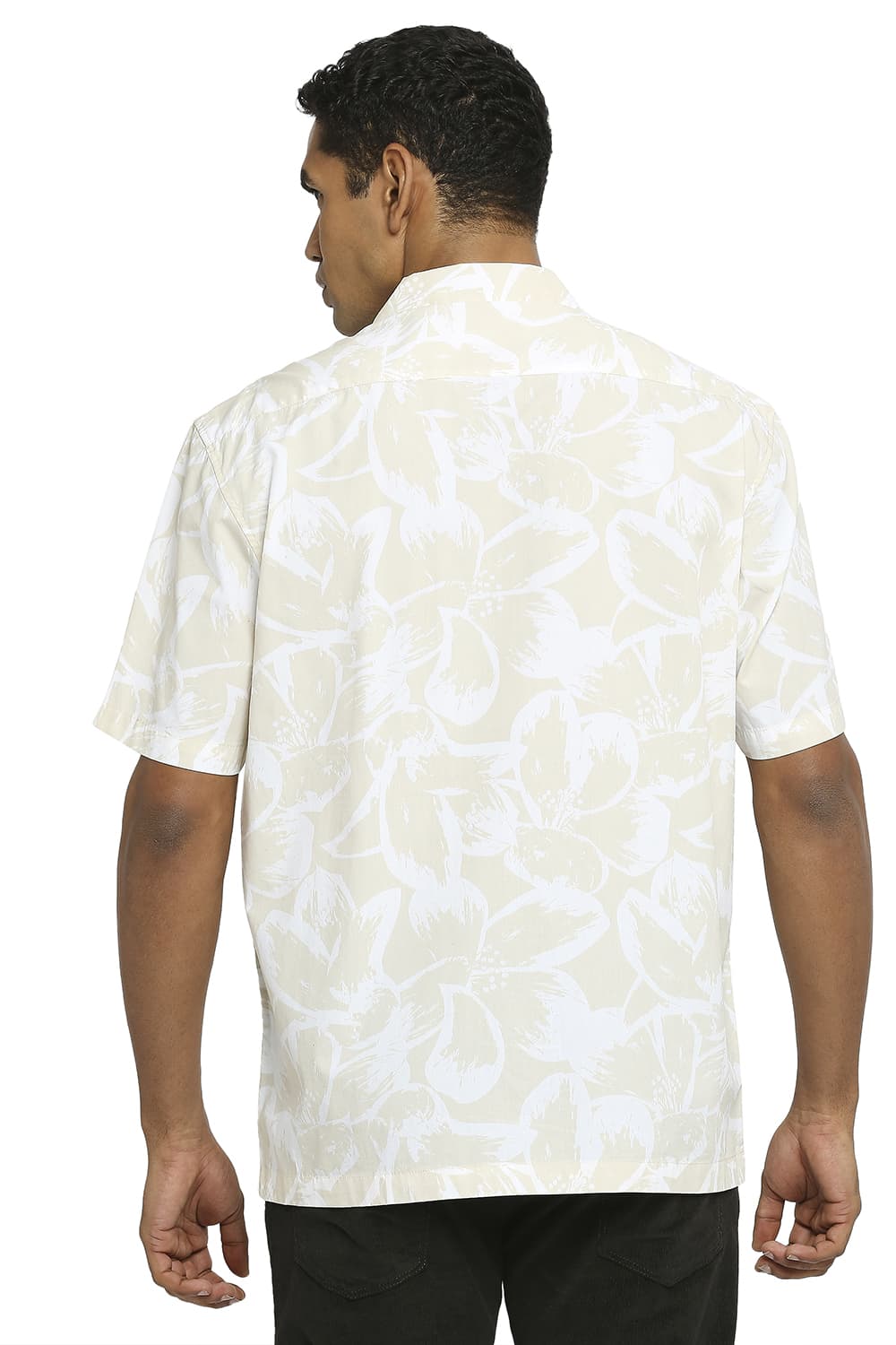 BASICS RELAXED FIT COTTON POPLIN PRINTED HALFSLEEVES SHIRT