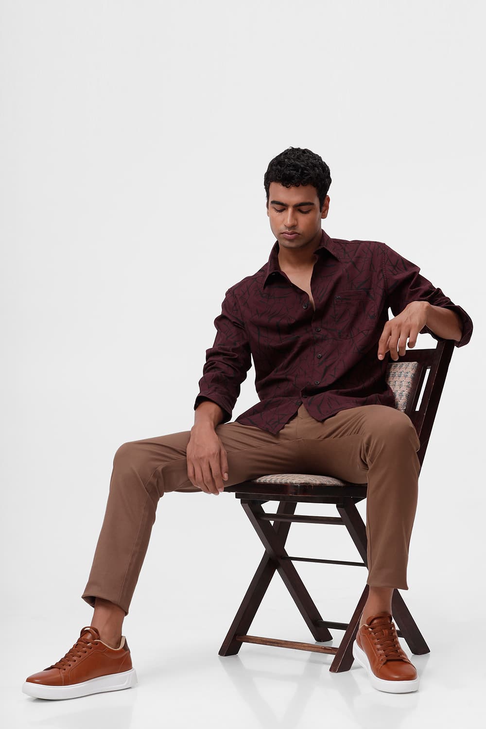 SLIM FIT COTTON CREPE PRINTED SHIRT