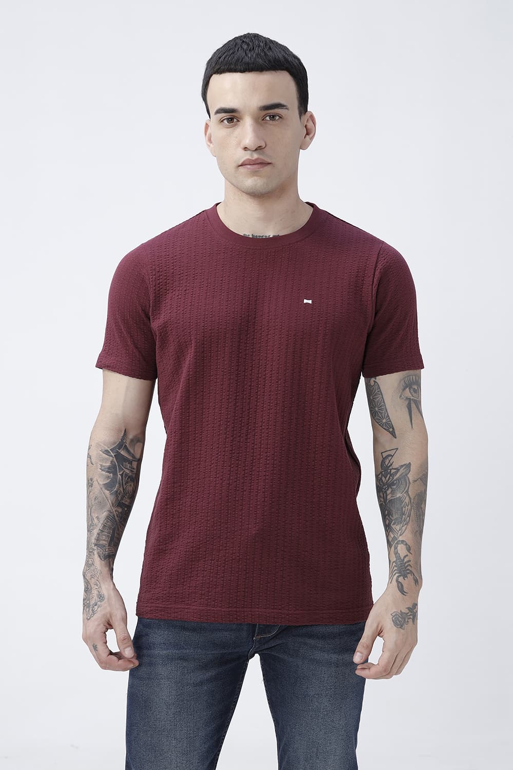 BASICS REGULAR FIT MAROON BANNER COTTON CREW T-SHIRT