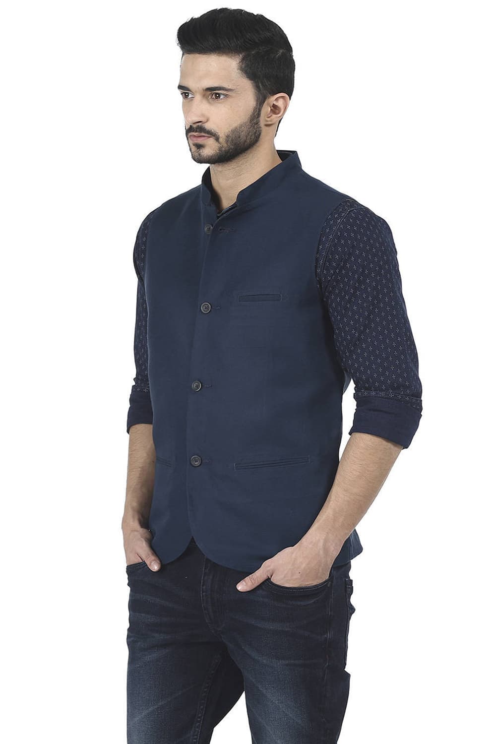 BASICS SLIM FIT BANDHGALA SLEEVELESS JACKET