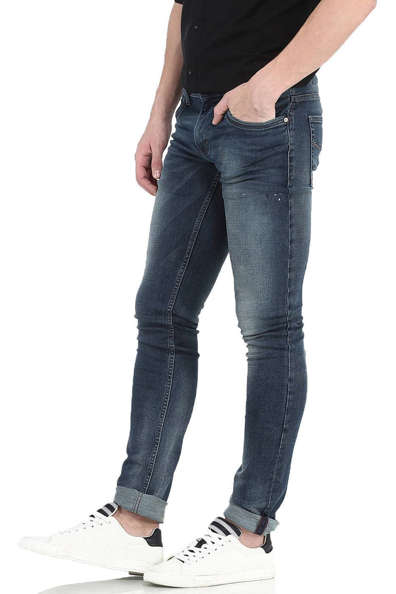 BASICS TORQUE FIT STRETCH JEANS