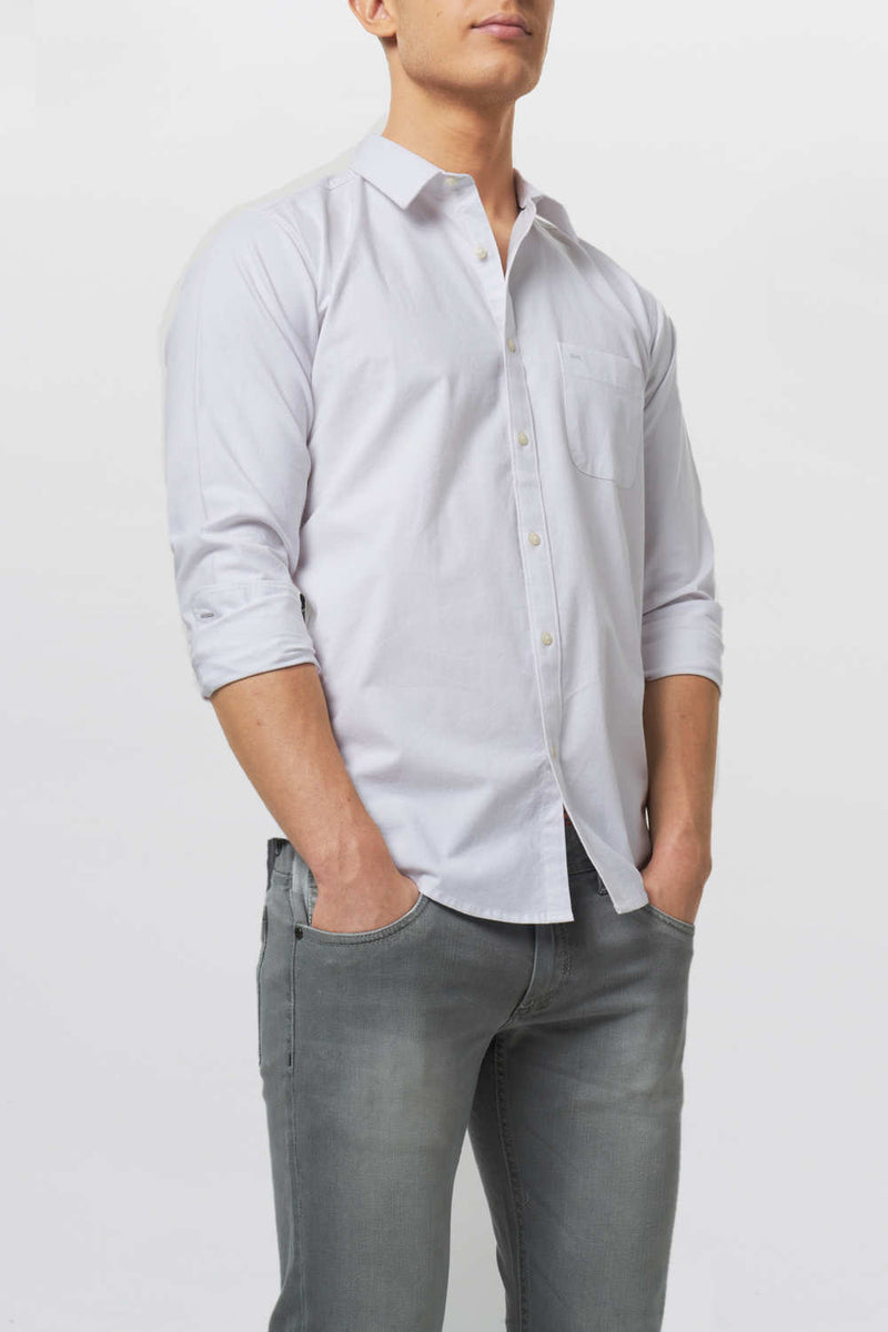 BASICS SLIM FIT CHAMBRAY SHIRT