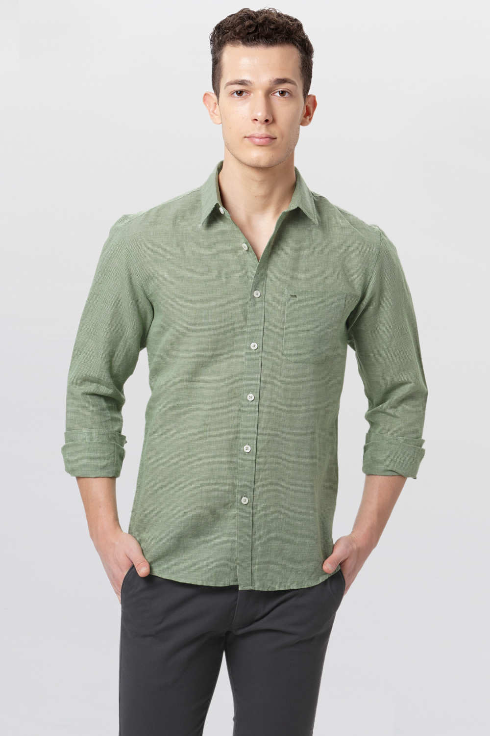 BASICS SLIM FIT DOBBY SHIRT