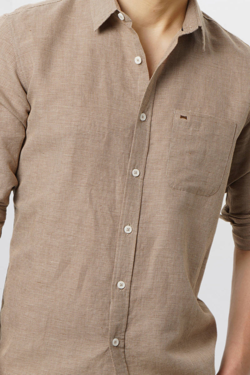 BASICS SLIM FIT DOBBY SHIRT