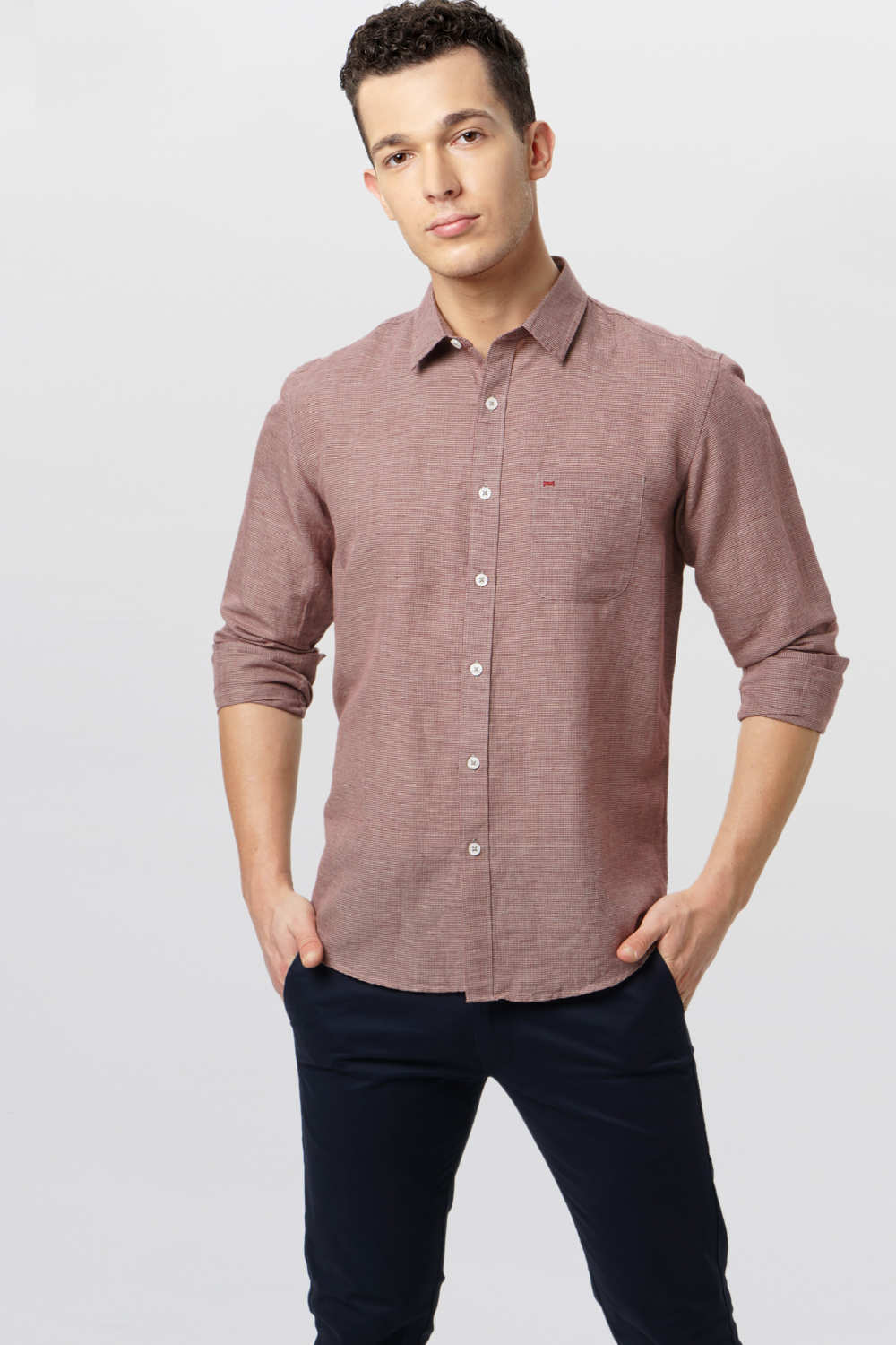 BASICS SLIM FIT DOBBY SHIRT