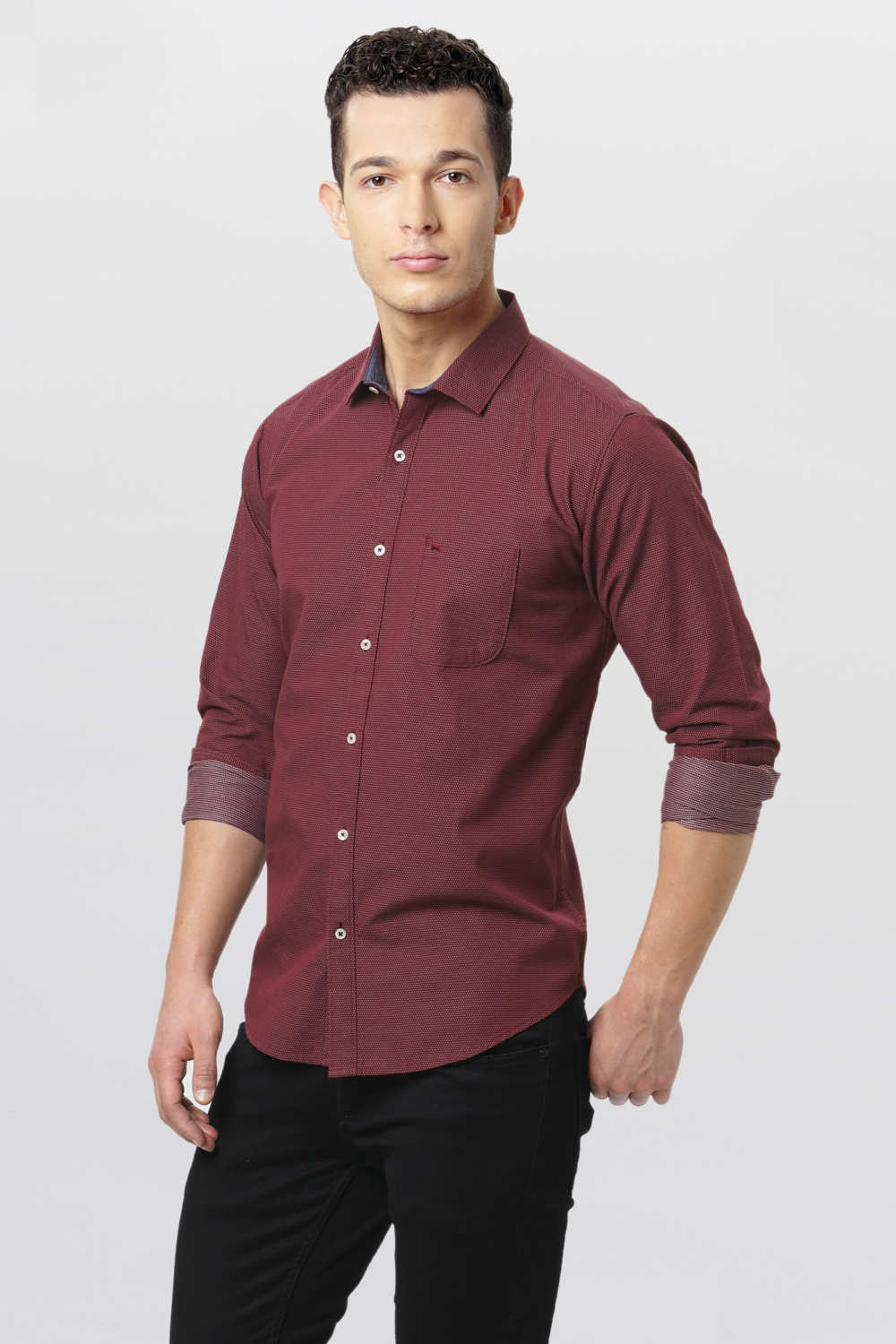 BASICS SLIM FIT DOBBY SHIRT