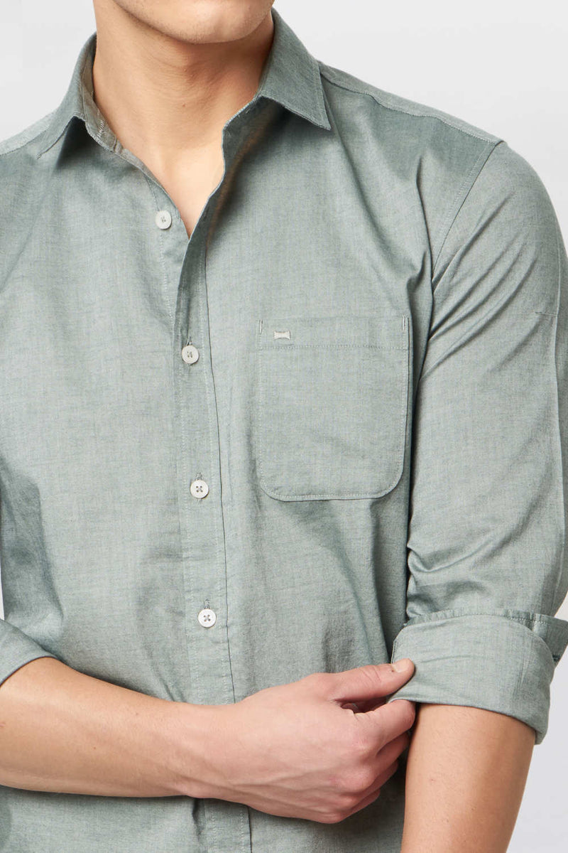 BASICS SLIM FIT CHAMBRAY SHIRT