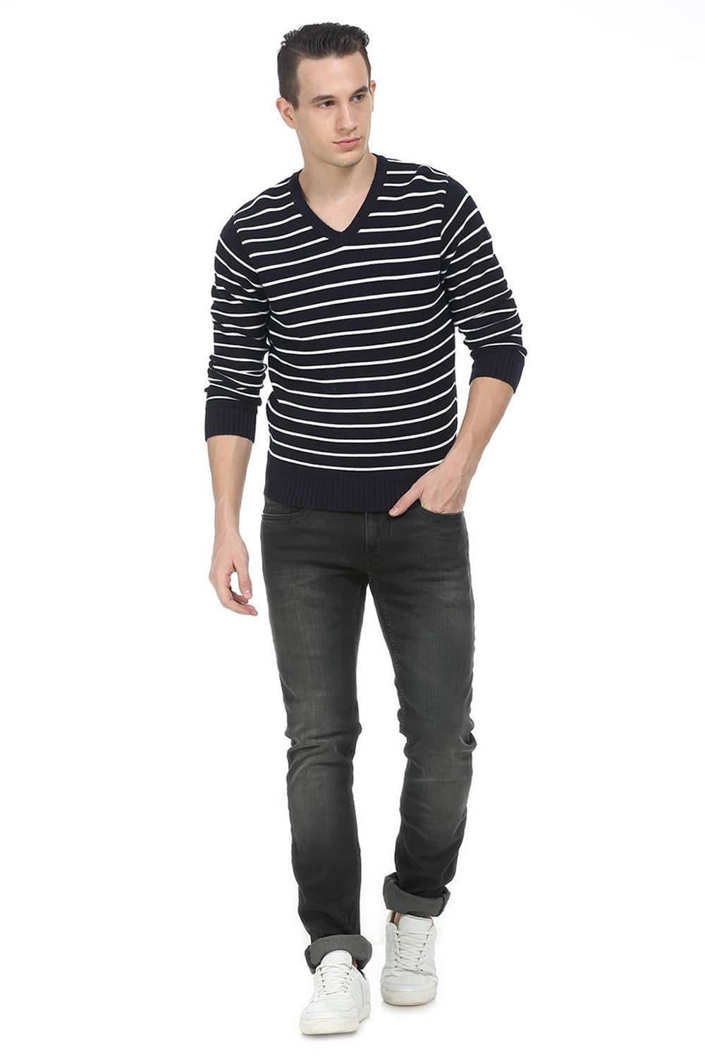 BASICS COMFORT FIT MENS V NECK SWEATER