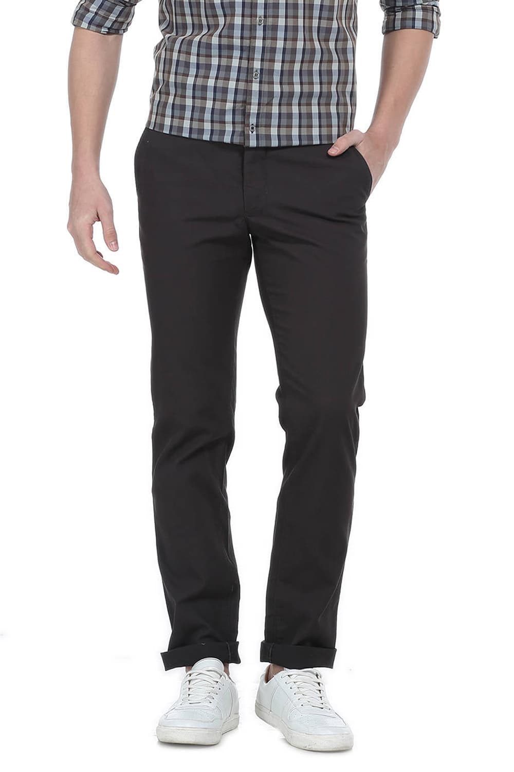 BASICS SLIM FIT CORD STRUCTURE TROUSER