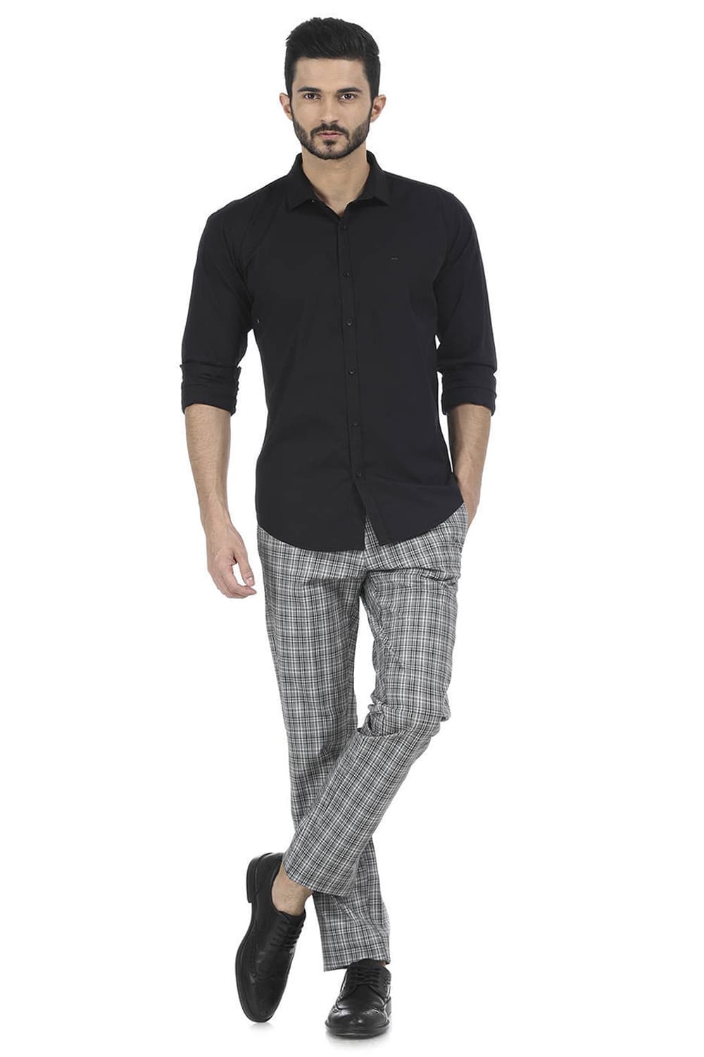 BASICS TAPERED FIT CHECKS TROUSER