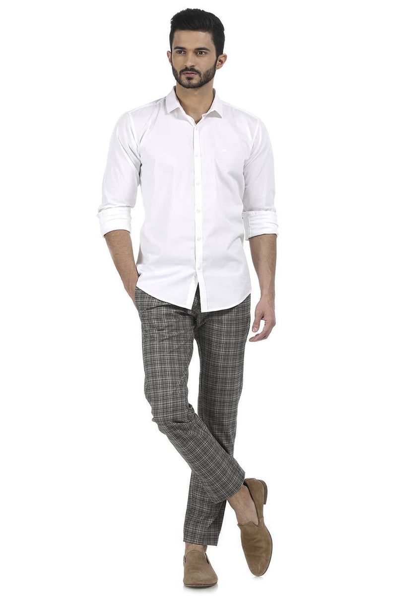 BASICS TAPERED FIT CHECKS TROUSER