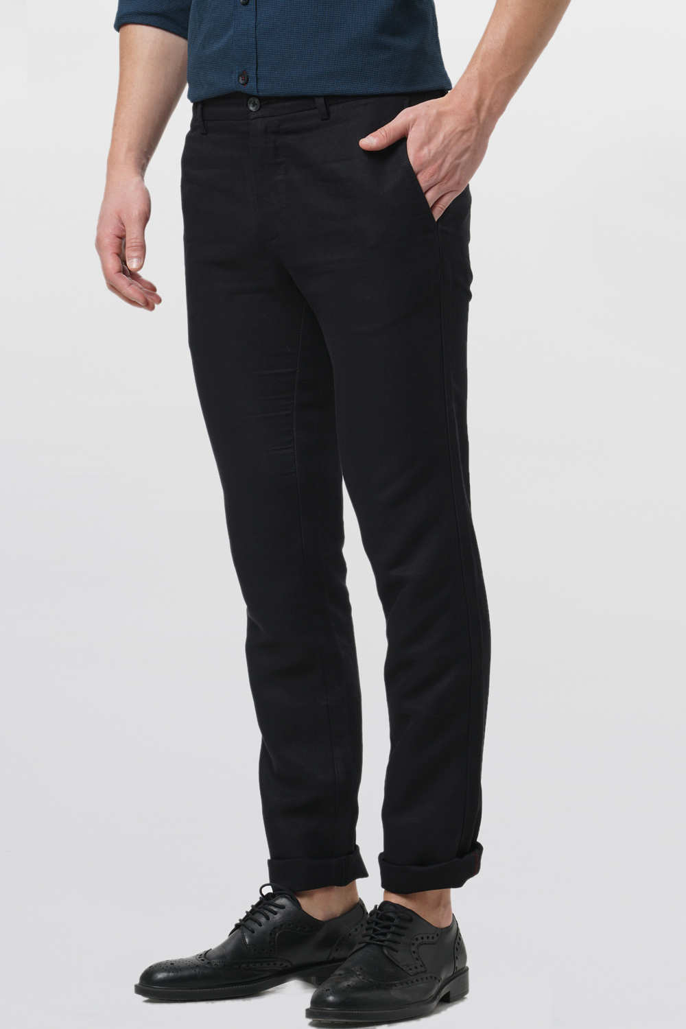 BASICS TAPERED FIT TROUSER