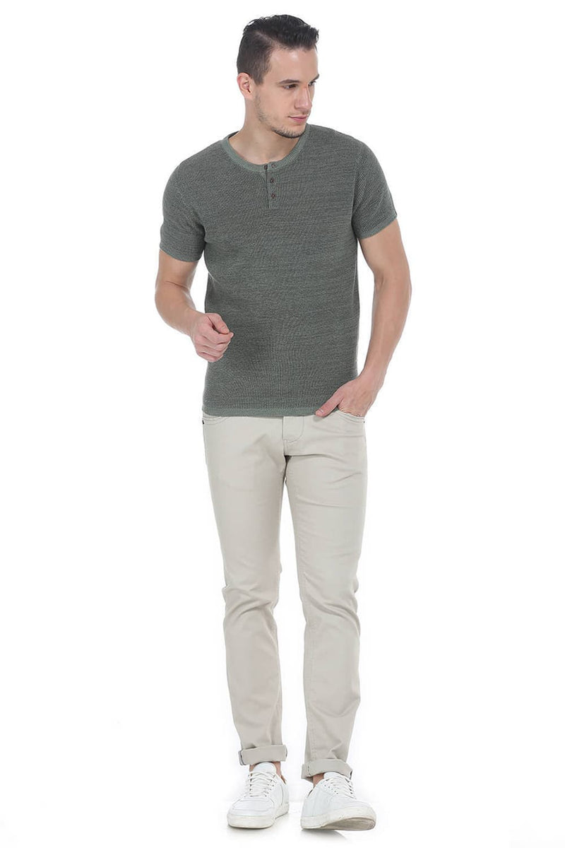 BASICS MUSCLE FIT HENLEY T.SHIRT