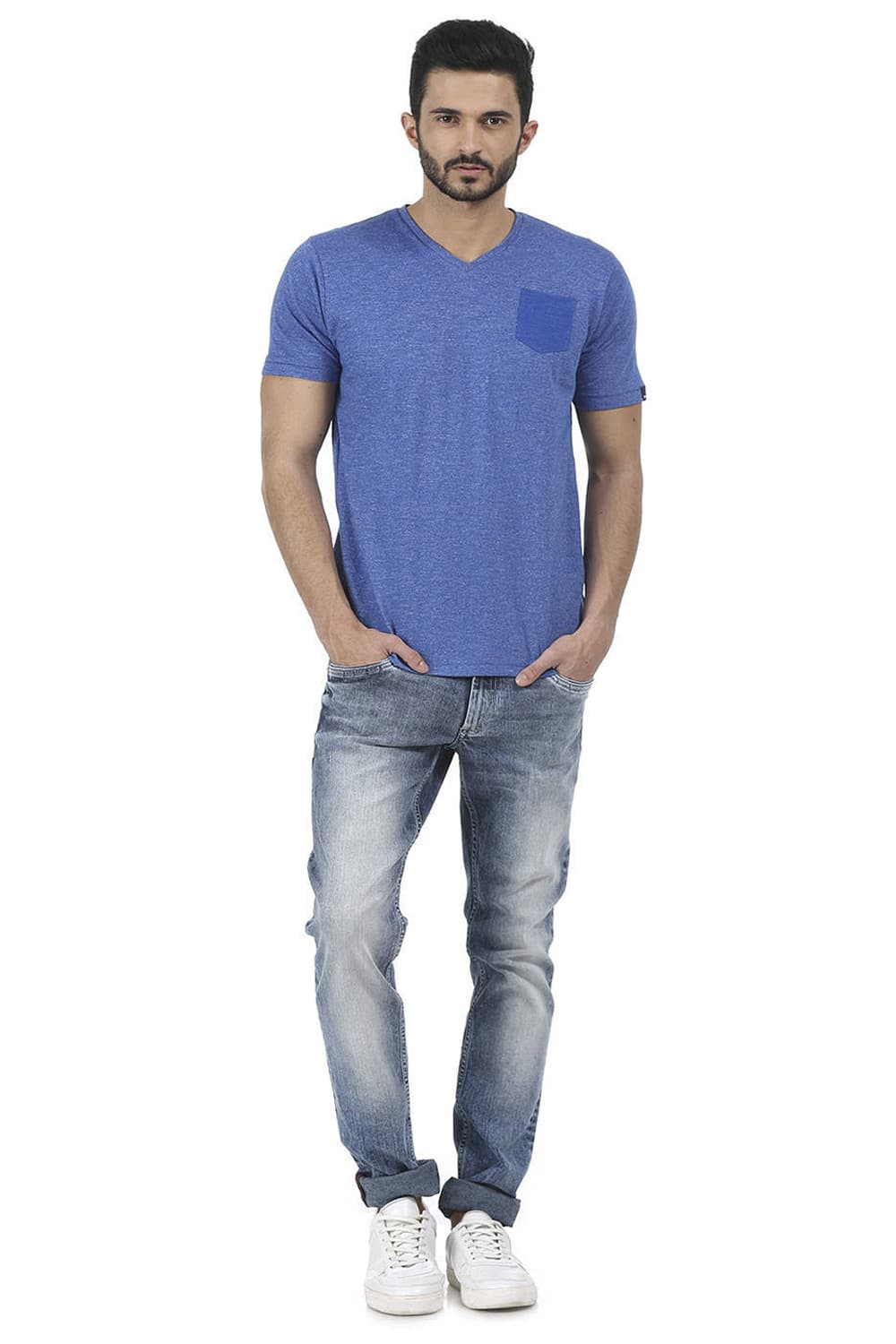 BASICS MUSCLE FIT V NECK T SHIRT