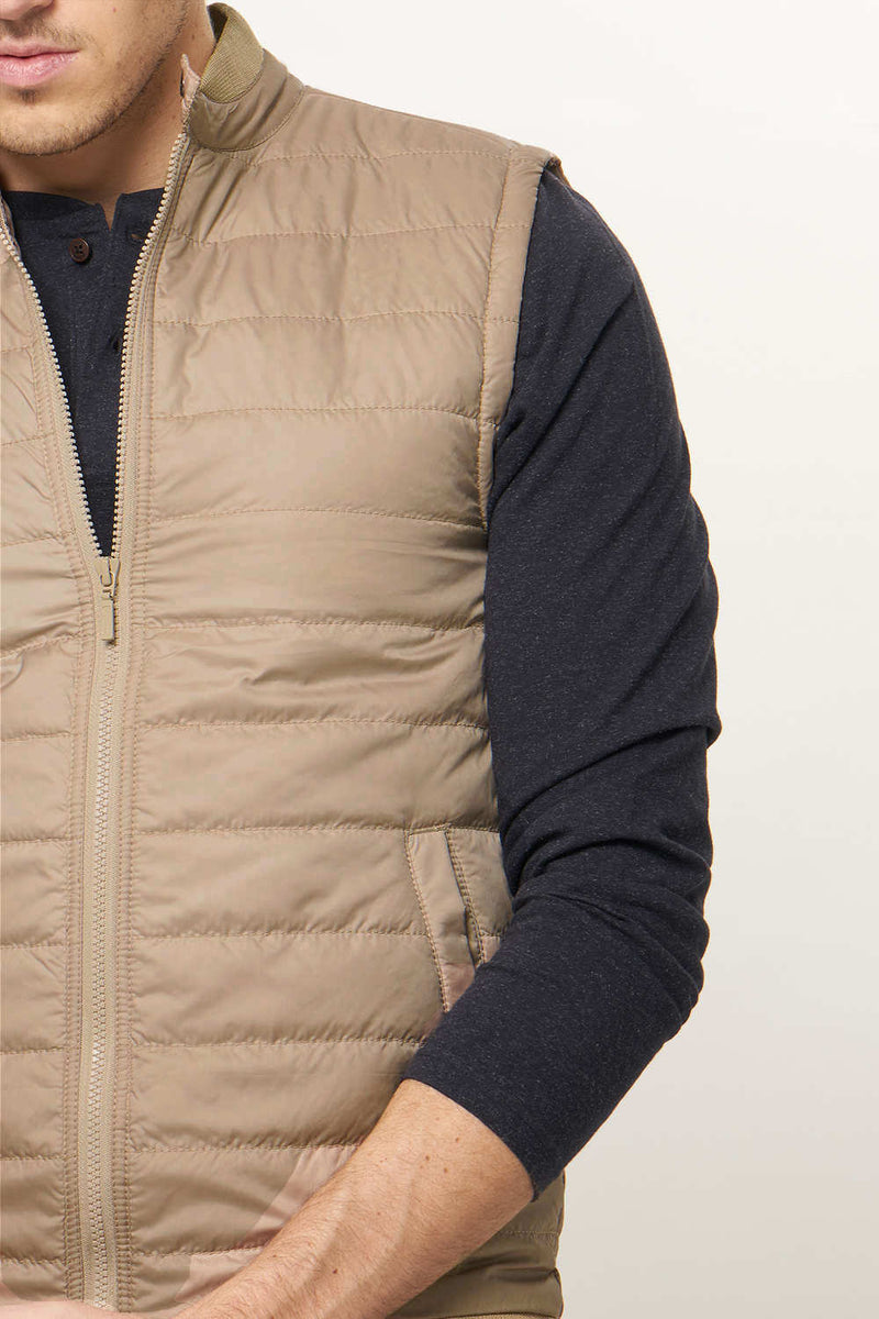 BASICS COMFORT FIT LIGHT WEIGHT POLYFILL JACKET