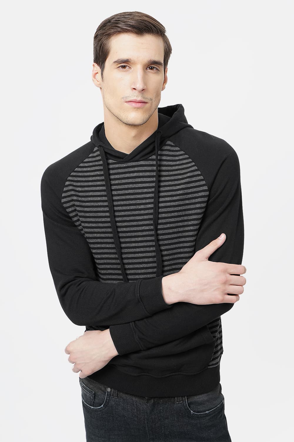 BASICS MUSCLE FIT HOOD JACKET