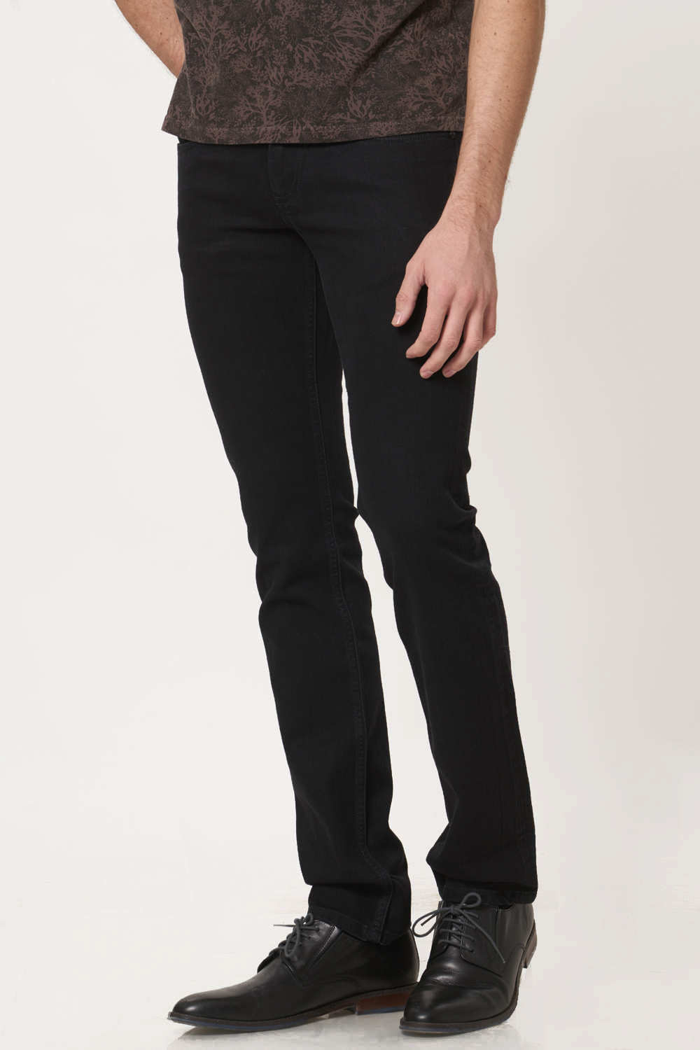 BASICS TORQUE FIT STRETCH JEAN