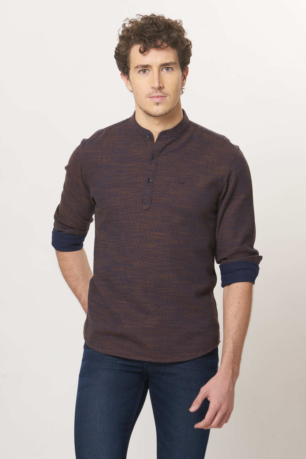 BASICS SLIM FIT DOBBY SHIRT