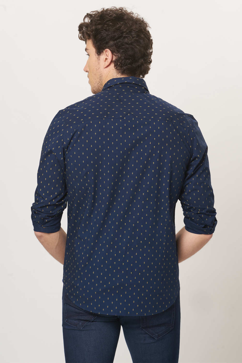 BASICS SLIM FIT PRINTED SHIRT