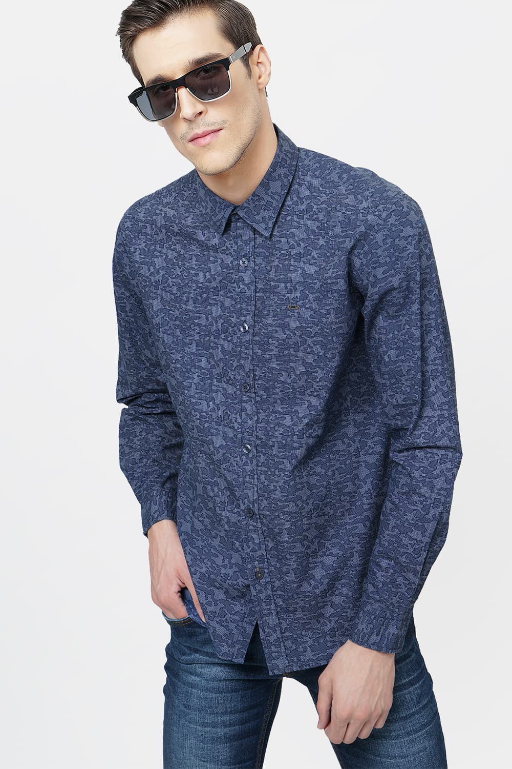 BASICS SLIM FIT PRINTED SHIRT