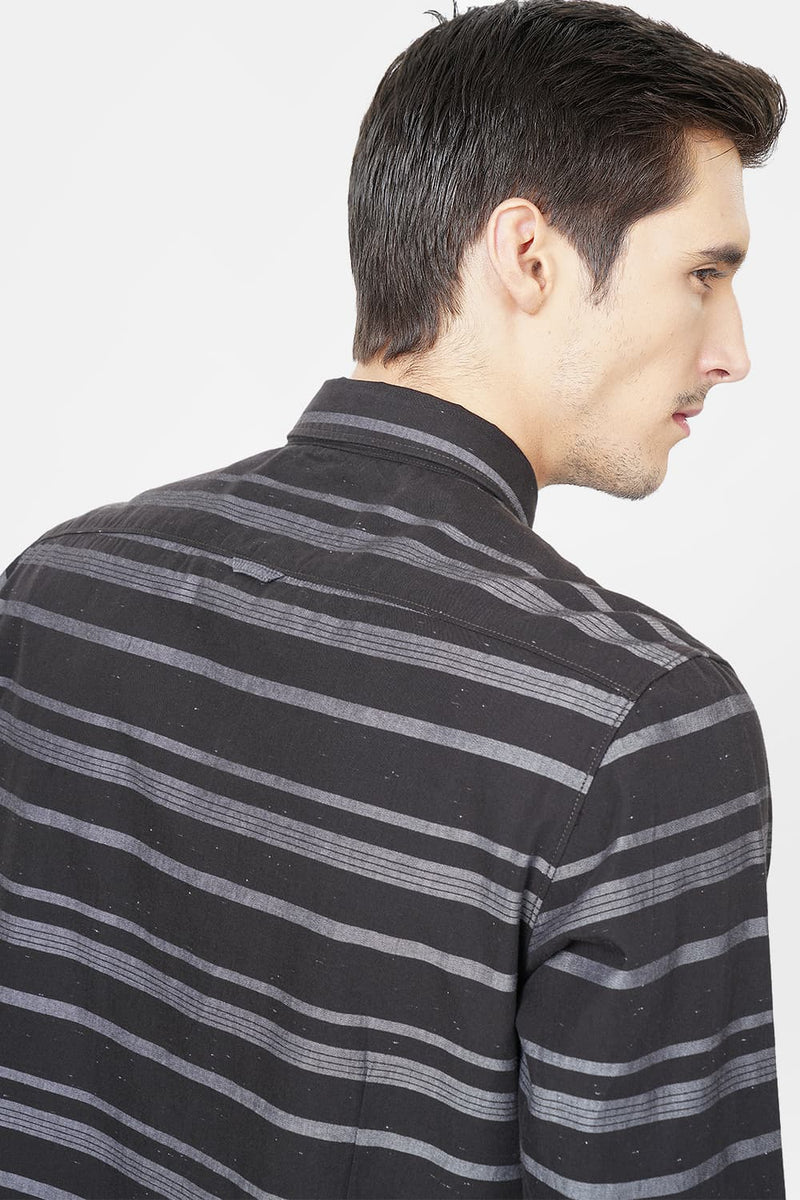 BASICS SLIM FIT WEFT STRIPES SHIRT