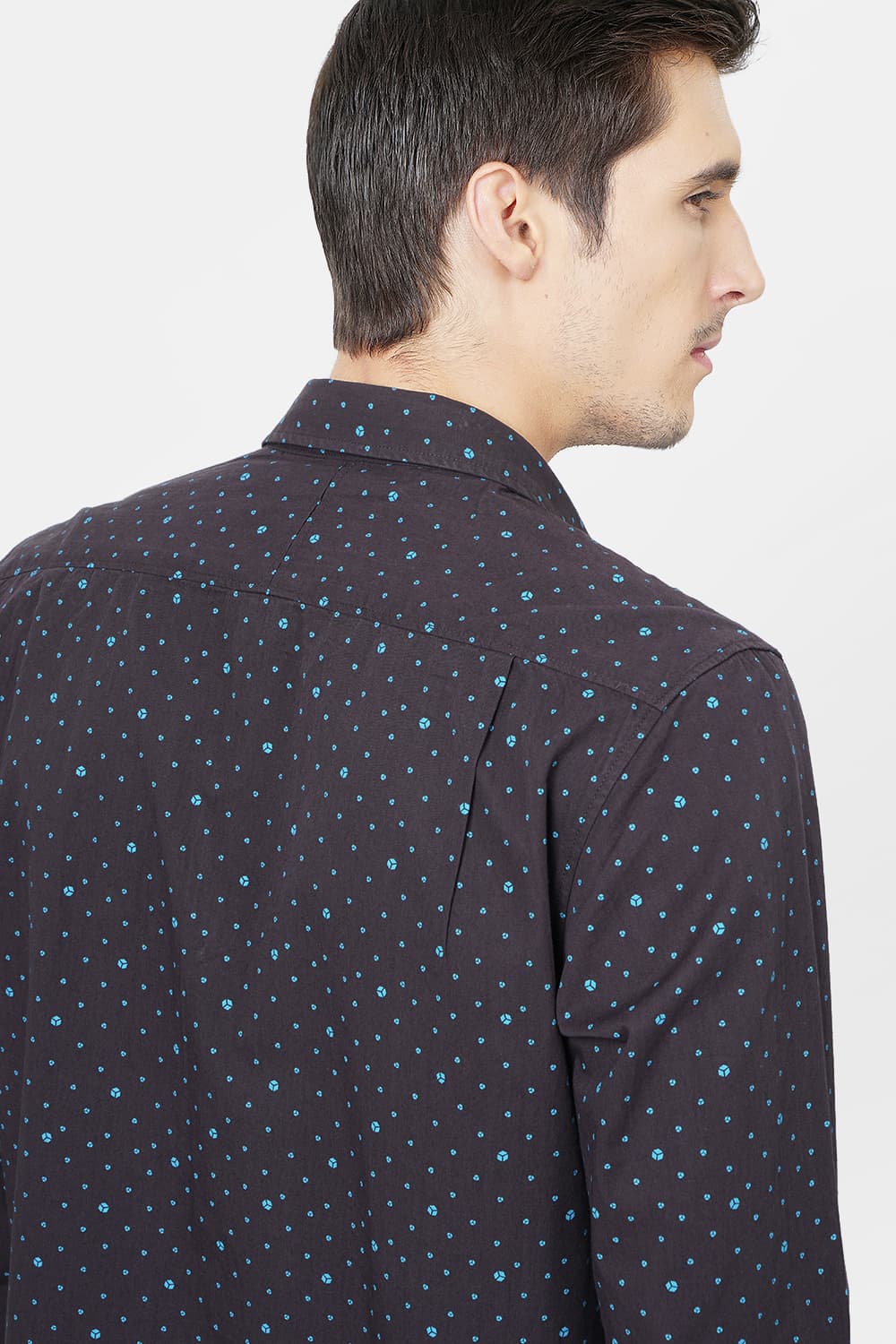 BASICS SLIM FIT PRINTED SHIRT