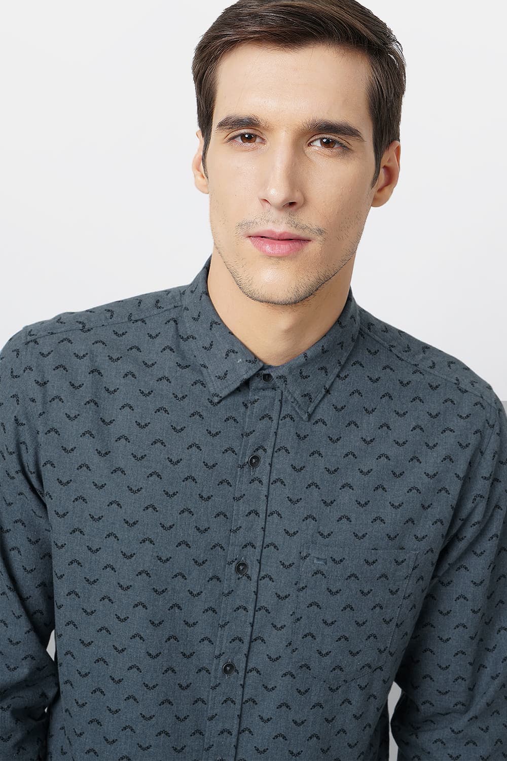 BASICS SLIM FIT PRINTED SHIRT