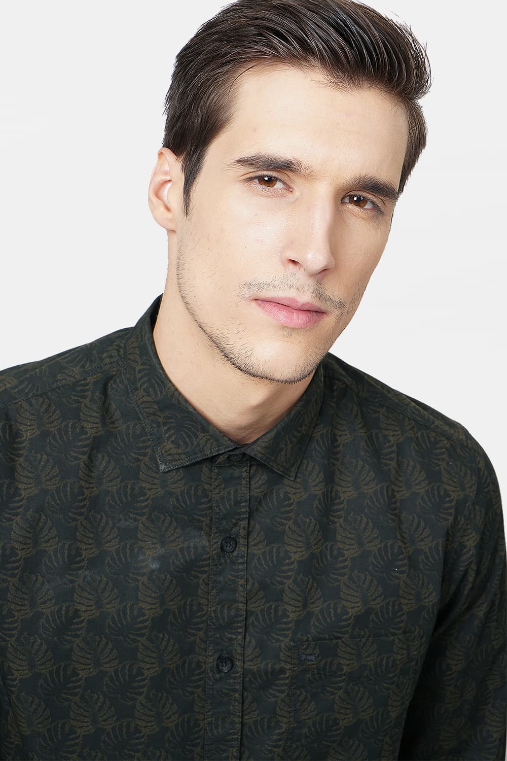 BASICS SLIM FIT PRINTED SHIRT