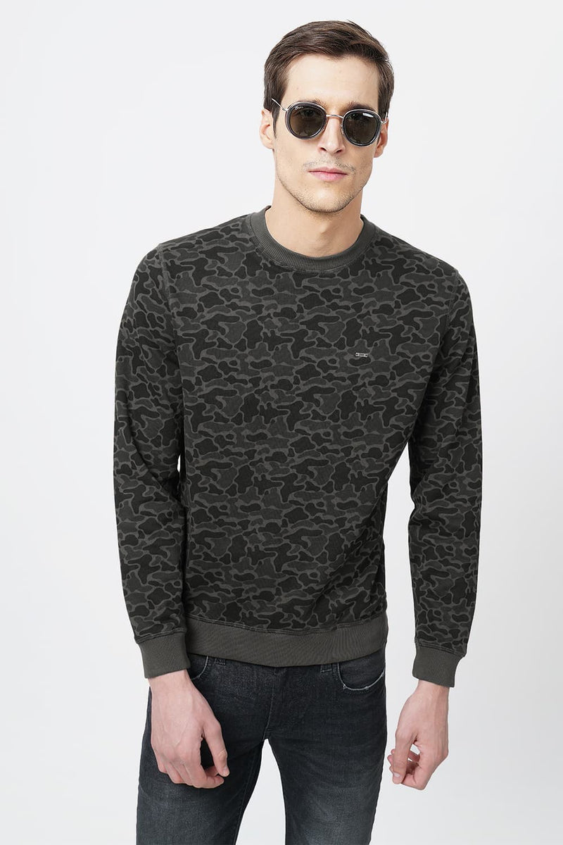 BASICS MUSCLE FIT CREW NECK PULLOVER