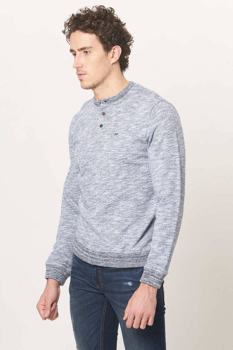 BASICS MUSCLE FIT HENLEY PULLOVER