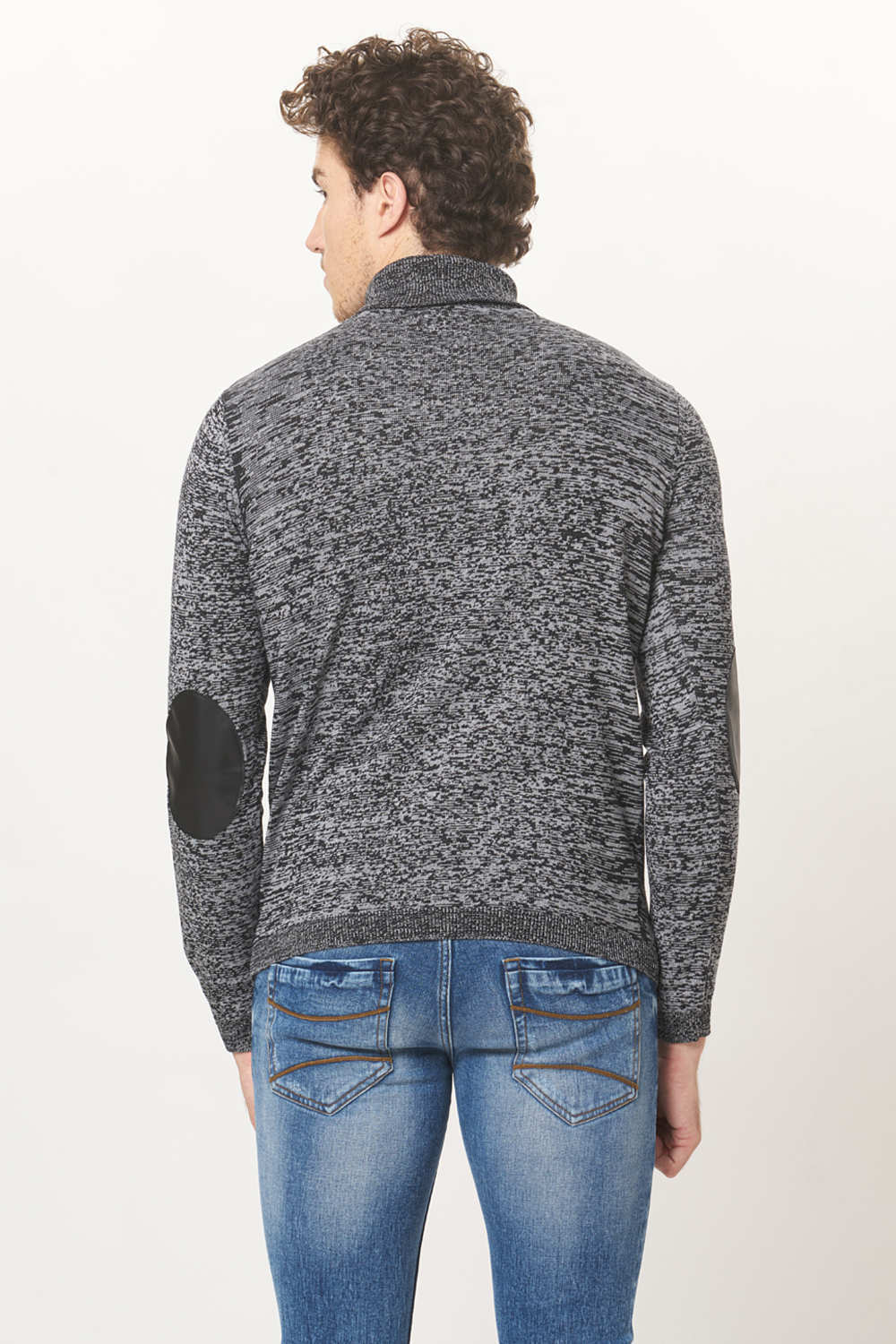 BASICS MUSCLE FIT TURTLE NECK SWEATER