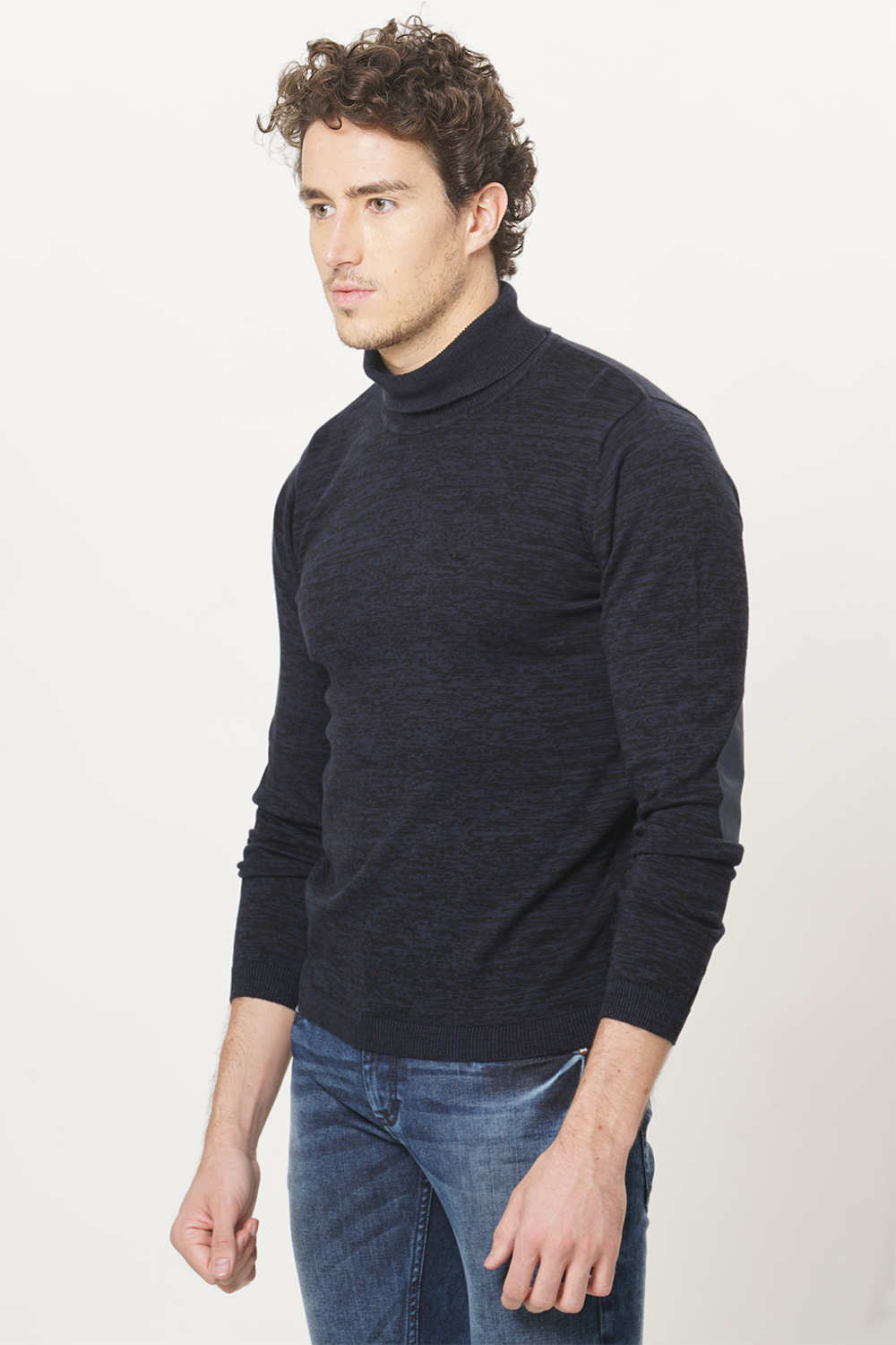 BASICS MUSCLE FIT TURTLE NECK SWEATER