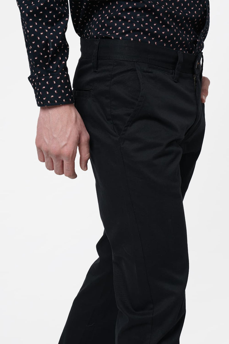 BASICS TAPERED FIT STRETCH TROUSER