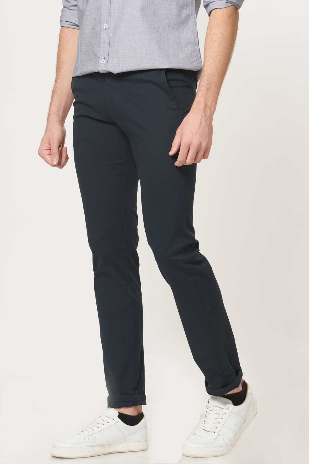 BASICS TAPERED FIT STRETCH TROUSER