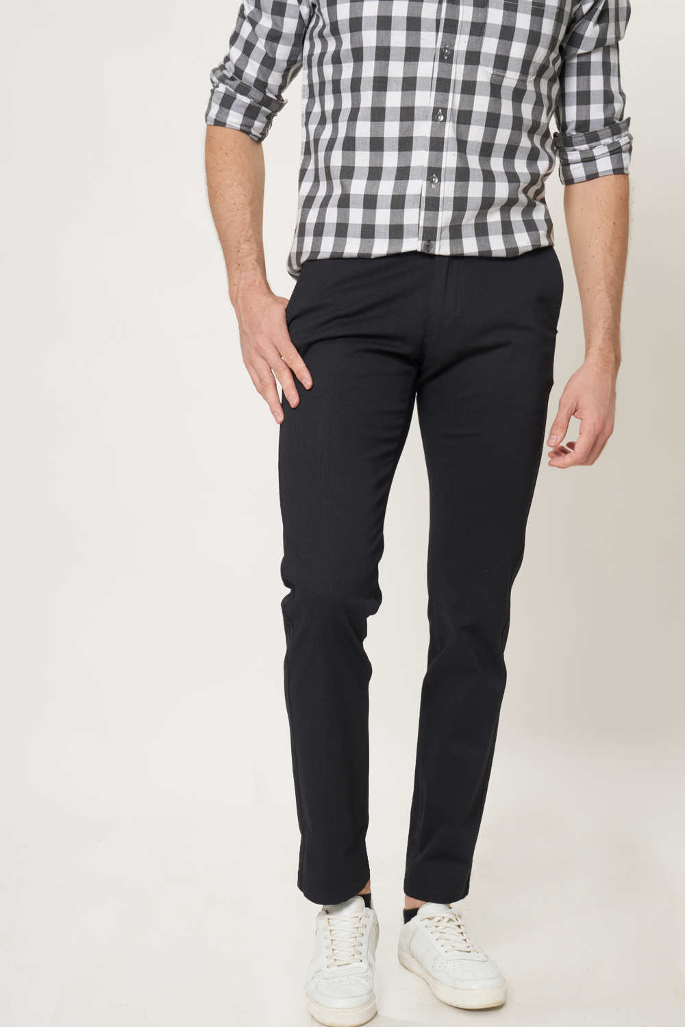 BASICS TAPERED FIT STRETCH TROUSER