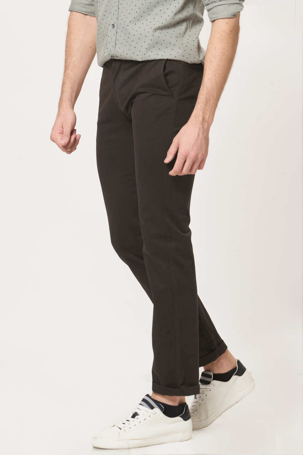 BASICS TAPERED FIT STRETCH TROUSER