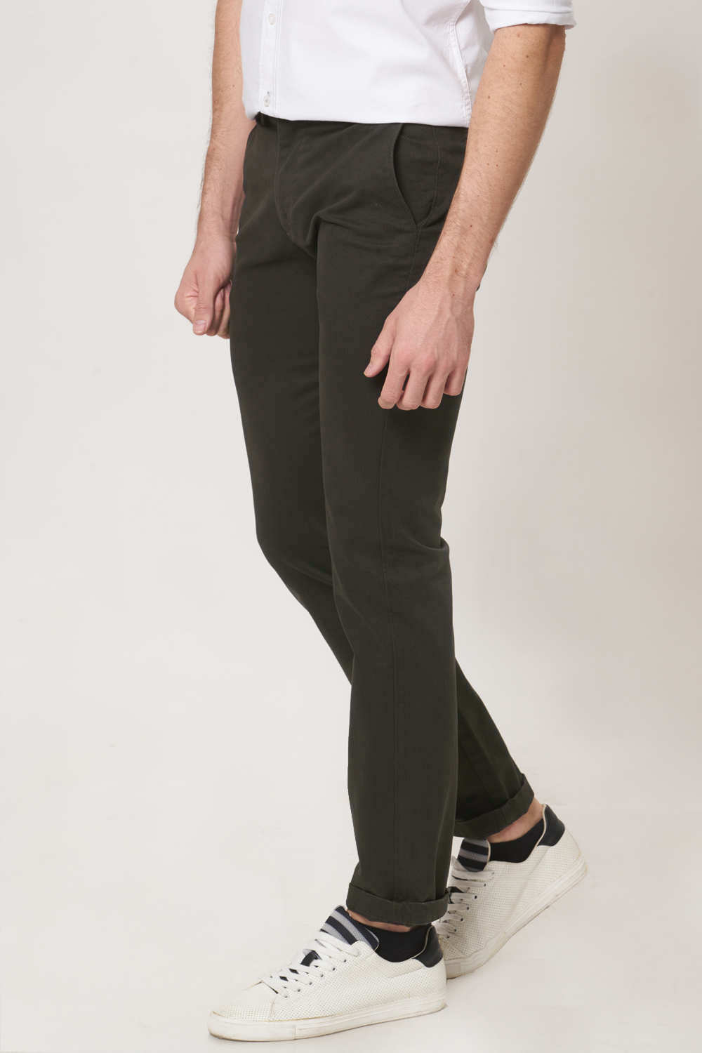 BASICS TAPERED FIT STRETCH TROUSER