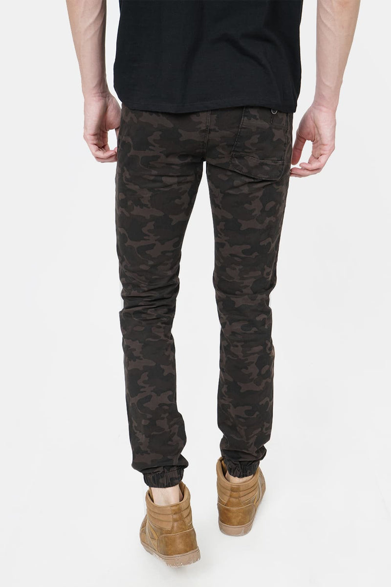 BASICS JOGGER FIT PRINTED TROUSER