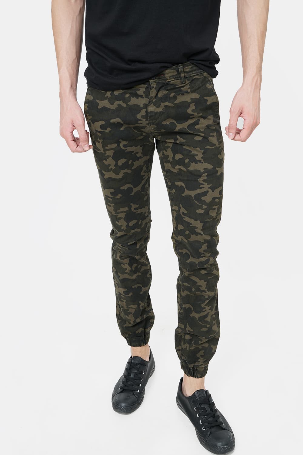 BASICS JOGGER FIT PRINTED TROUSER