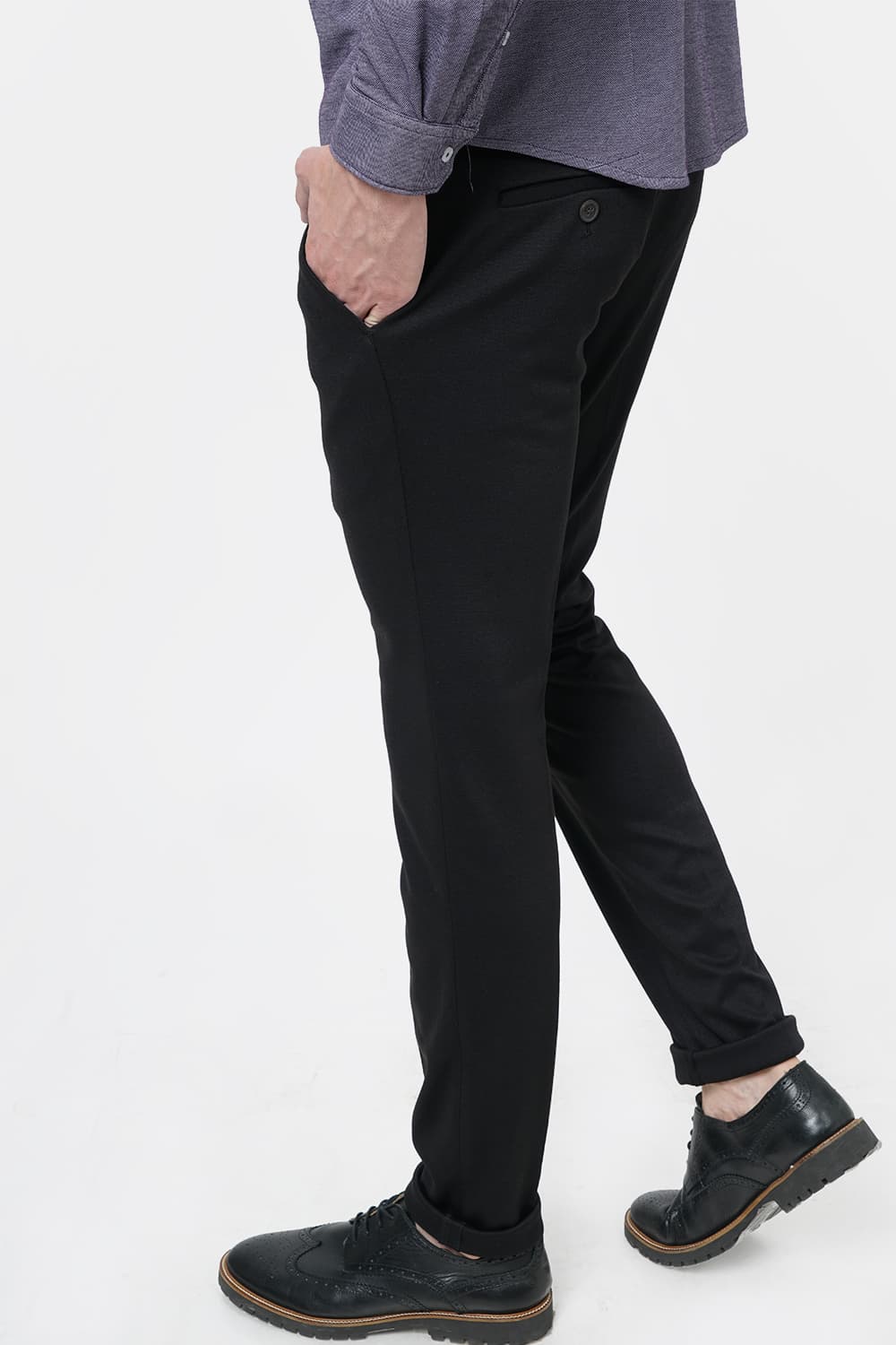 BASICS TAPERED FIT KNITTED TROUSER