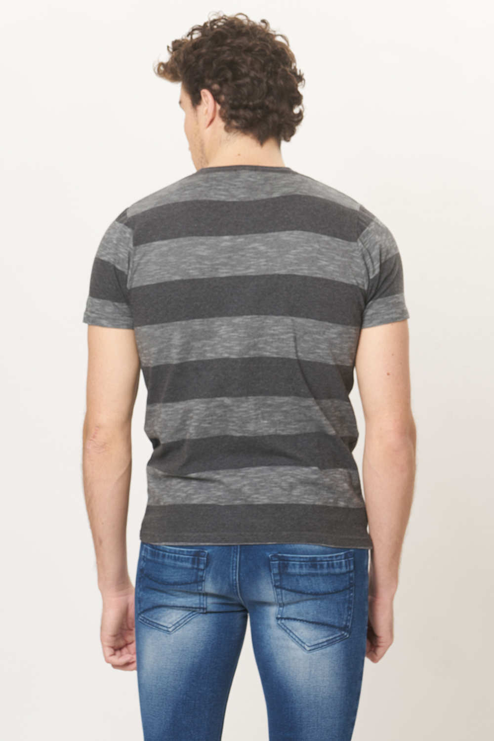 BASICS MUSCLE FIT STRIPES CREW NECK T.SHIRT