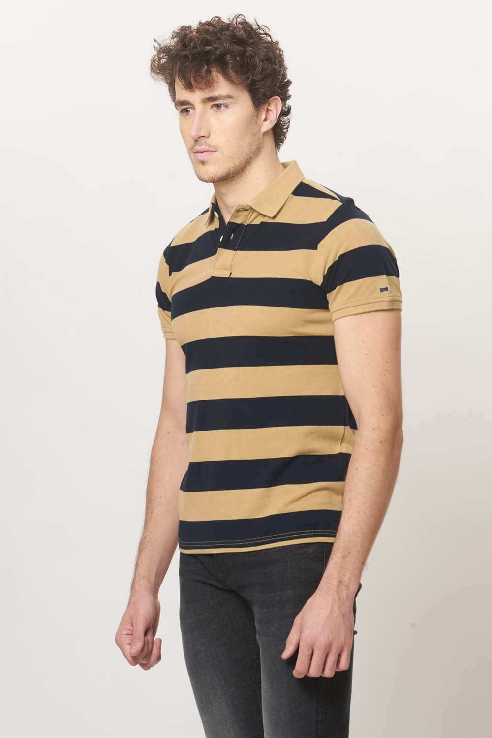 BASICS MUSCLE FIT POLO T.SHIRT